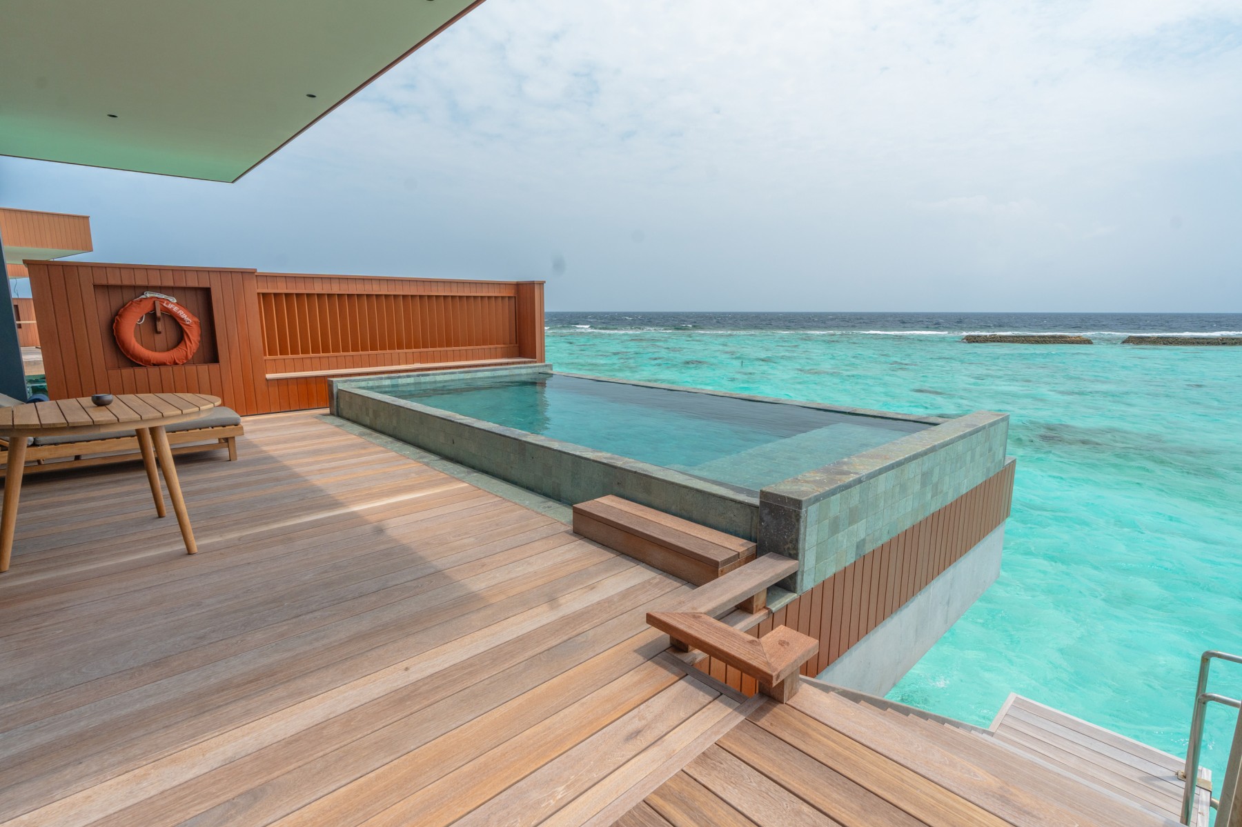 Ocean Pool Villa
